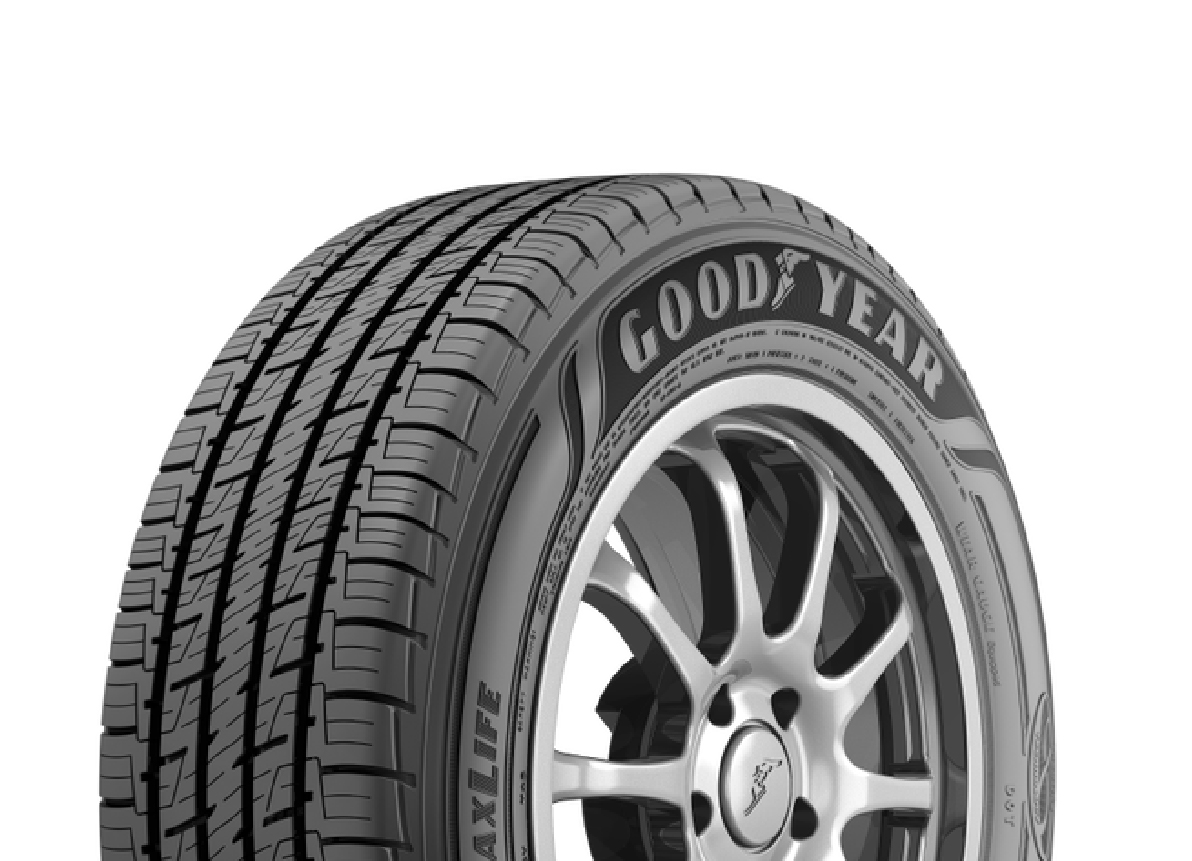 MX GOYE  215/60 R 17  ASSURANCE MAXLIFE  VSB